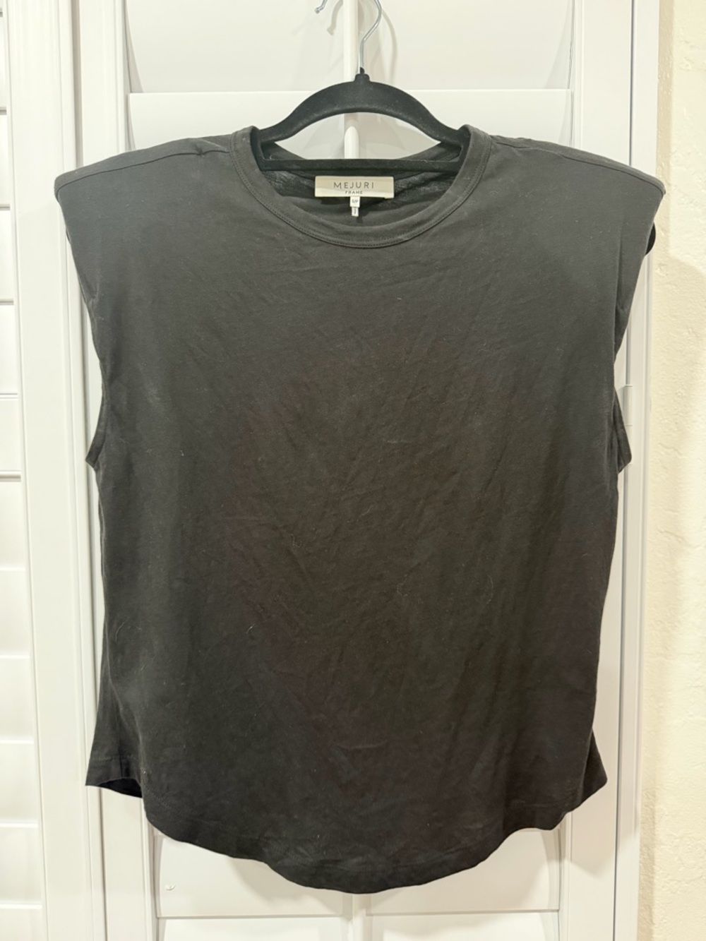 Mejuri Black Sleeveless Padded-Shoulder Tank Dress